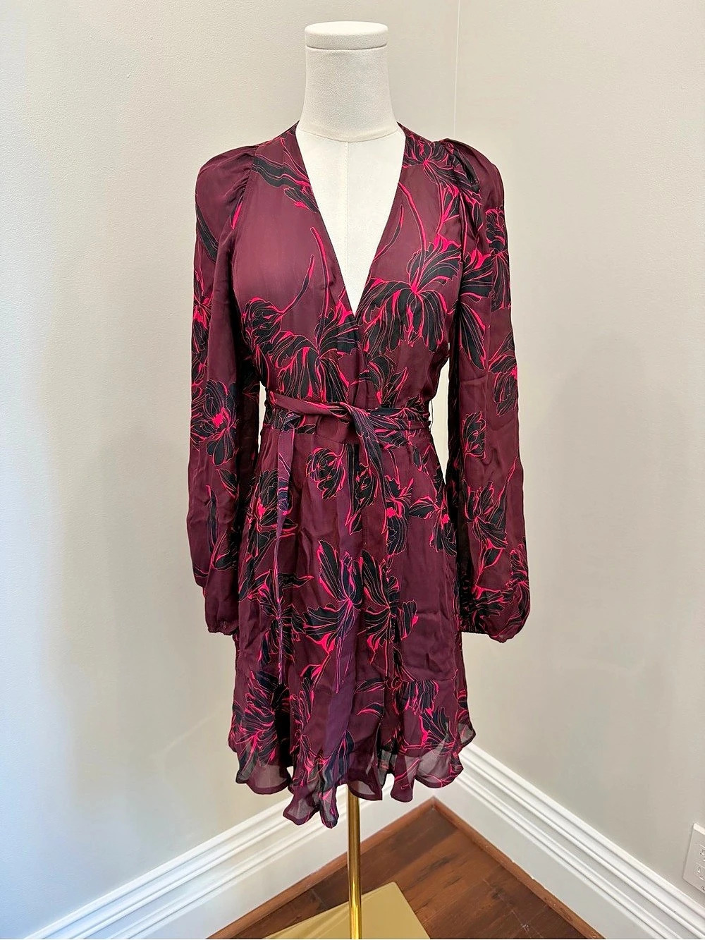 A.L.C. Silk floral wrap Dress Size 4